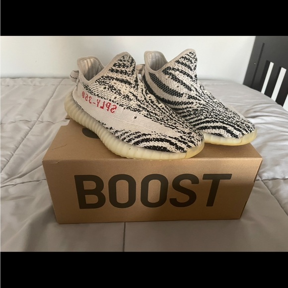 Yeezy boost 350 - Picture 3 of 6